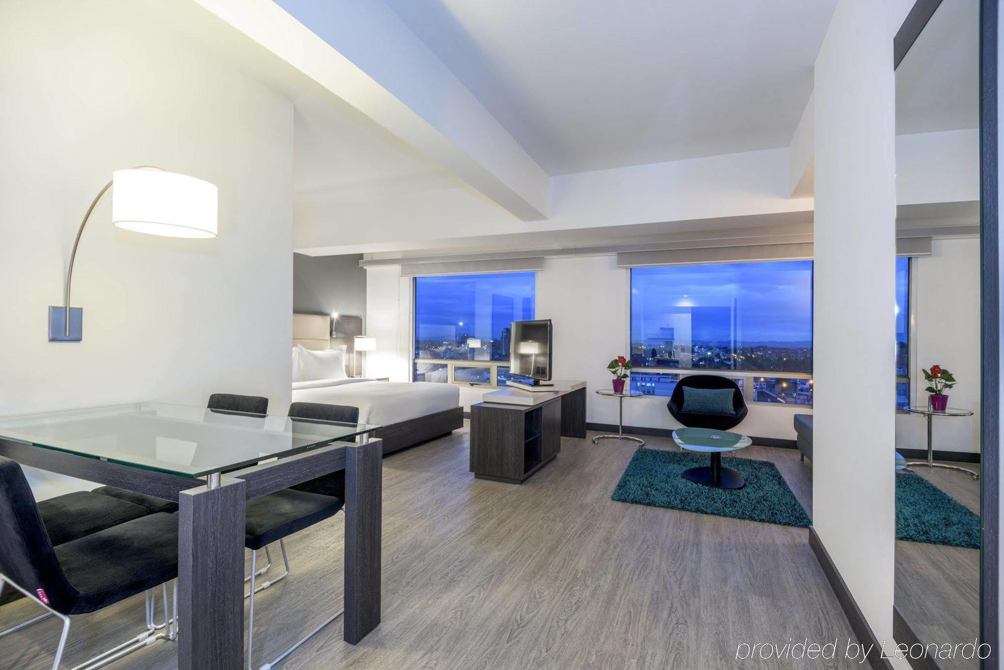 Готель Nh Bogota Urban 26 Royal Екстер'єр фото