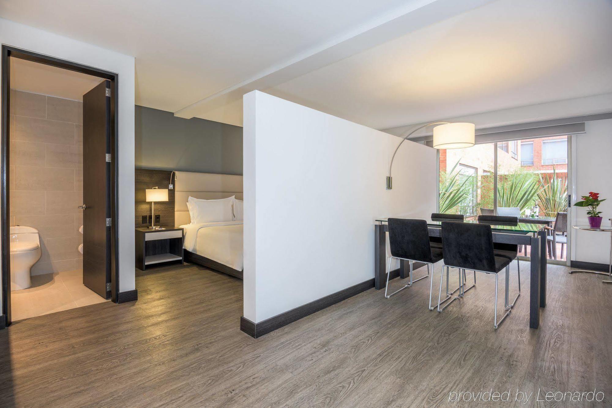 Готель Nh Bogota Urban 26 Royal Екстер'єр фото