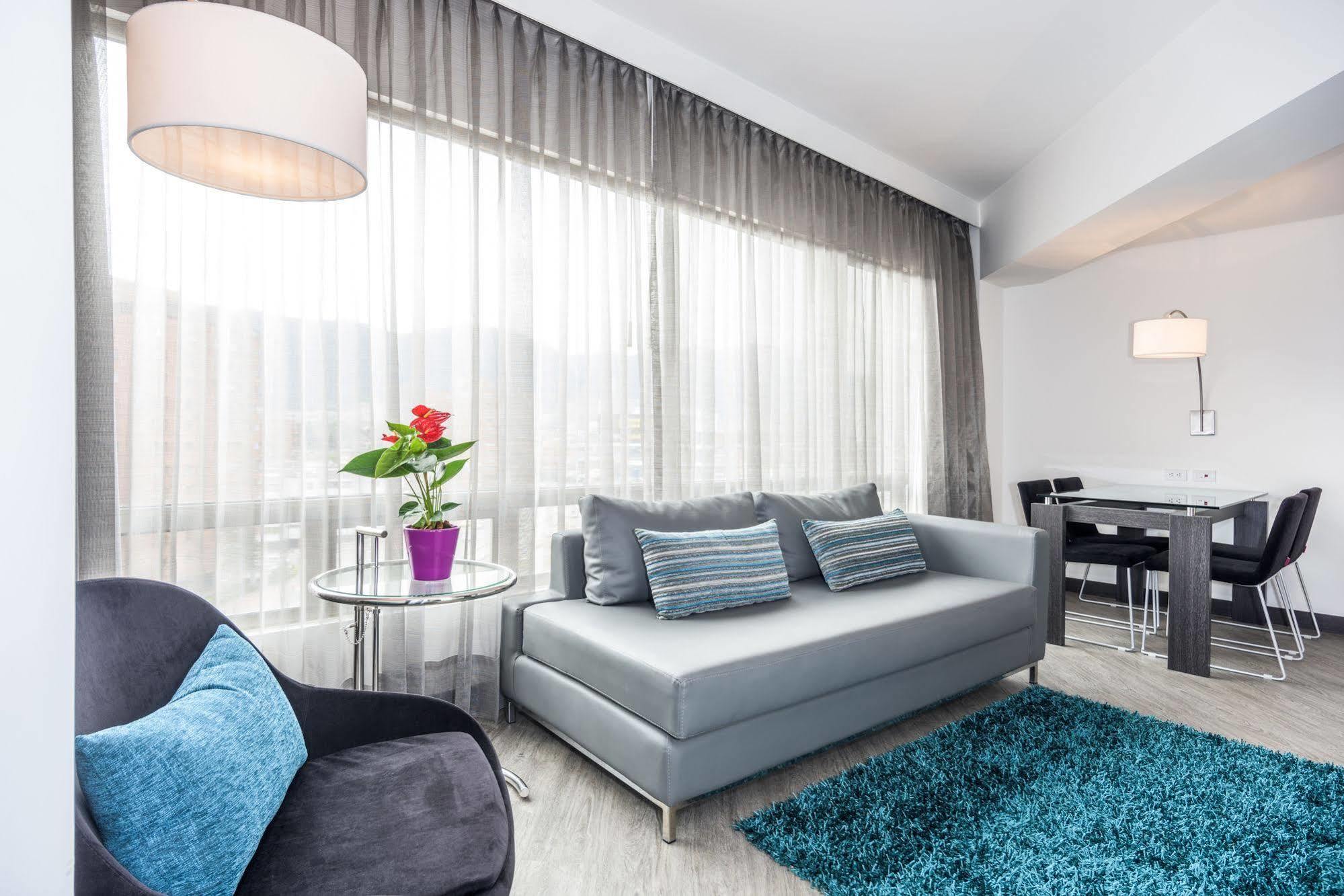 Готель Nh Bogota Urban 26 Royal Екстер'єр фото
